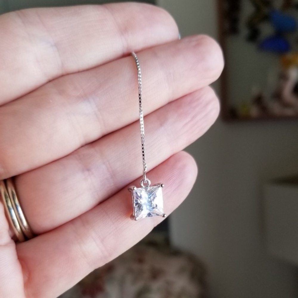 *Last One!* 925 Sterling Silver Crystal Earrings - Picture 4 of 4